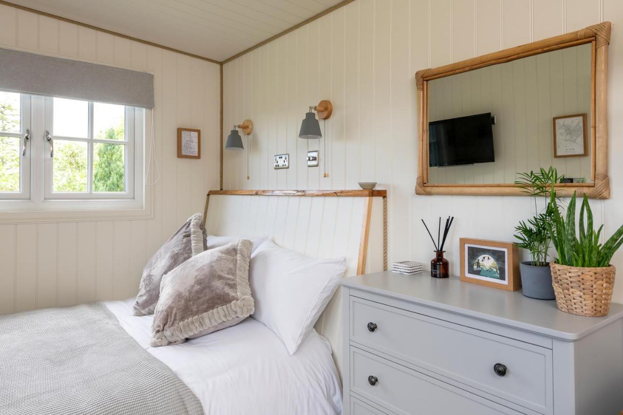 Secluded Lodge With Spectacular Views And Hot Tub! Bath Exteriér fotografie