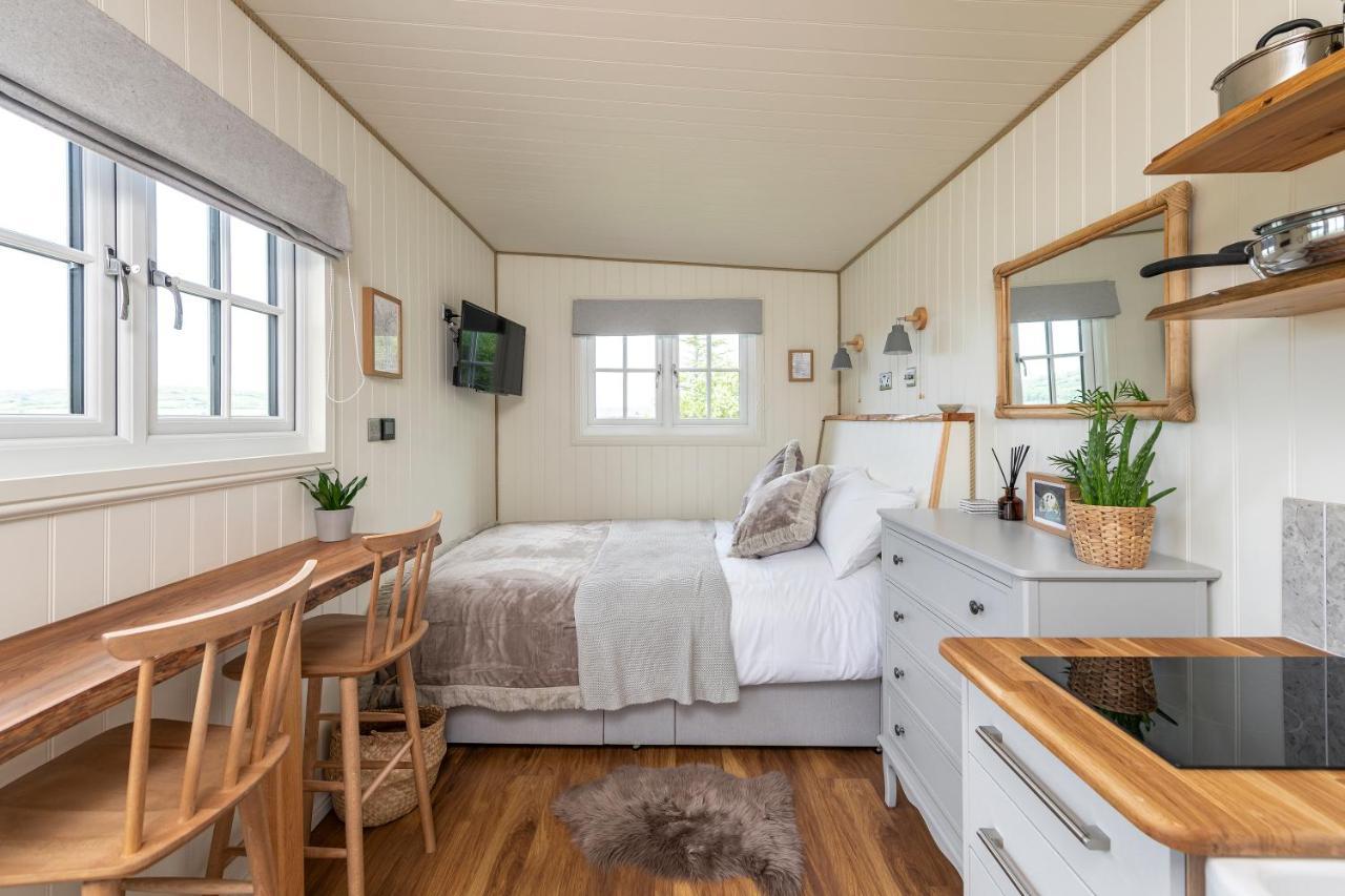 Secluded Lodge With Spectacular Views And Hot Tub! Bath Exteriér fotografie